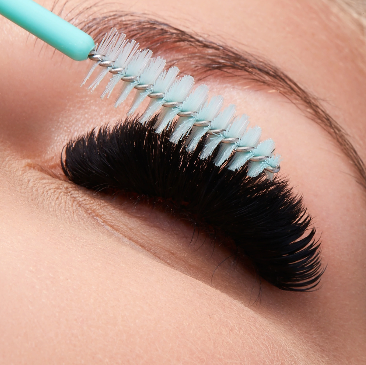 0.04 MEGA VOLUME LASH EXTENSION TRAYS