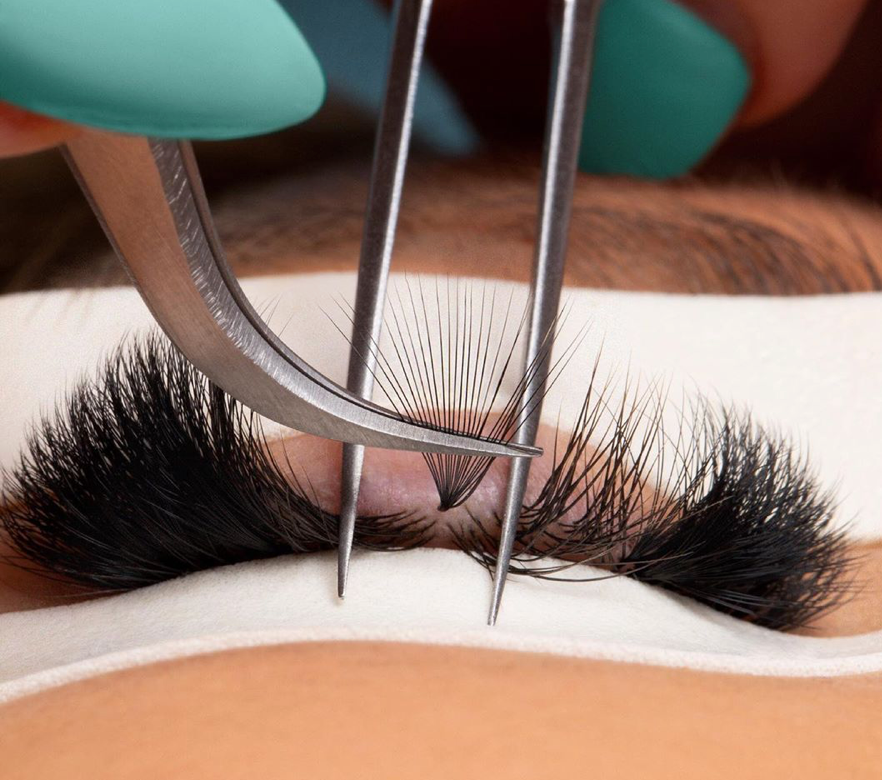 Online Volume & Mega Volume Lash Extension Fanning Technique - Express Class Technique ONLY